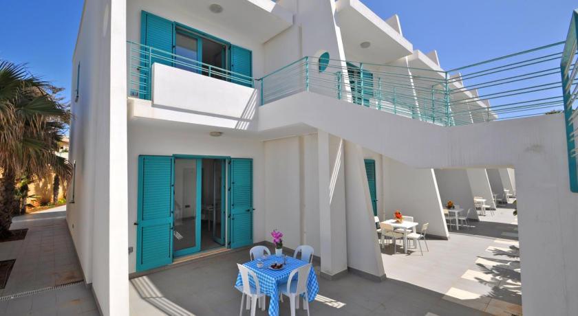 Aparthotel Terrazze Del Mare Racale